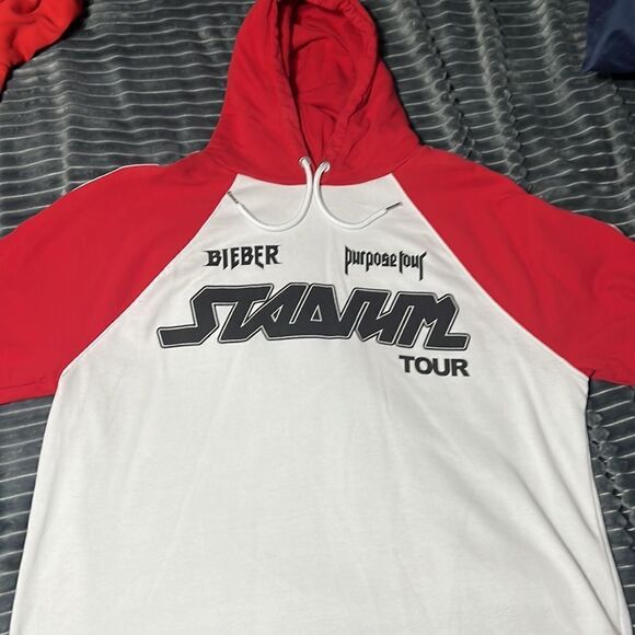 🔥🔥 JUSTIN BIEBER STADIUM TOUR Hoodie - EXCELLENT Condition- Men Sz M 🔥🔥 - Picture 10 of 12